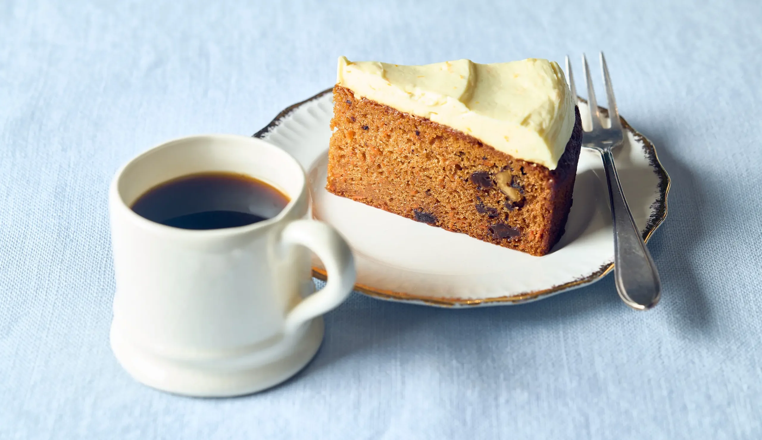 焼き菓子とコーヒー