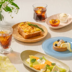 夏のフルーツとコーヒー