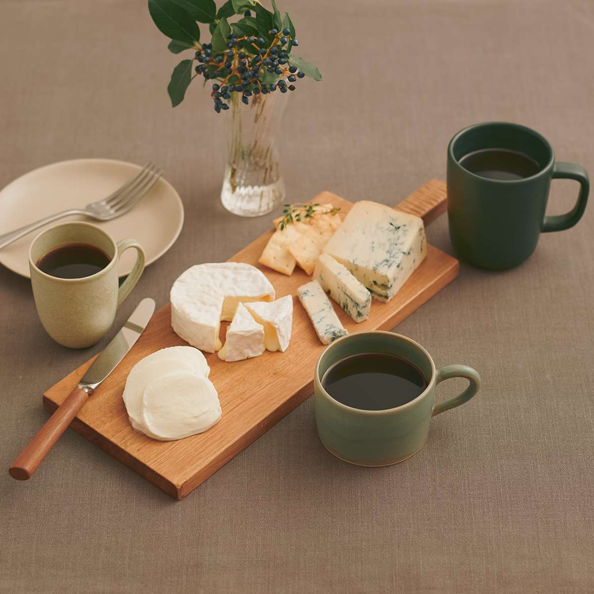 3種のチーズとコーヒー