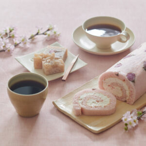 桜スイーツとコーヒー
