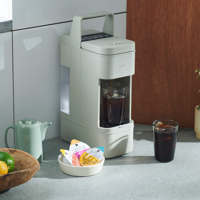 コーヒーのプロが検証｜コーヒーの味は水で変わる？硬水と軟水で飲み比べ  